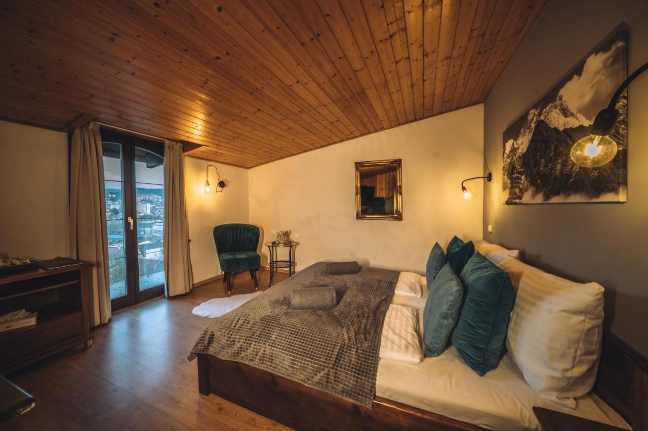 Boutique Rech Pensión 3*